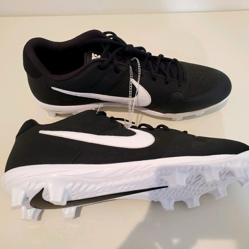 Nike Baseball Cleats